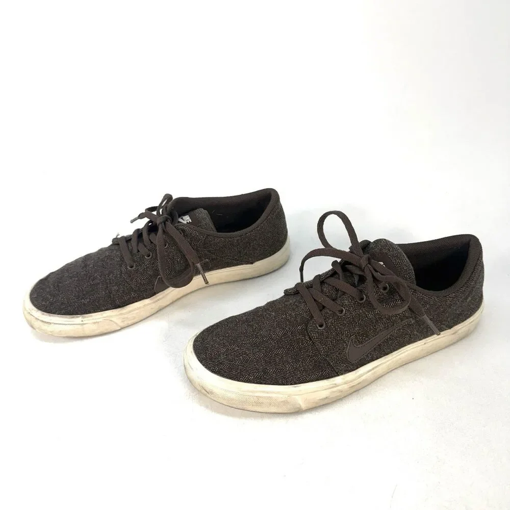 Nike SB Canvas Sneakers Lace Up807399-221 Brown Mens Size 9